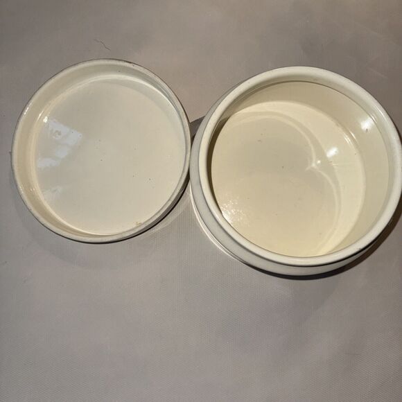 Vintage Pfaltzgraff Hand-Painted Teddy Bear Trinket Box - Picture 4 of 4